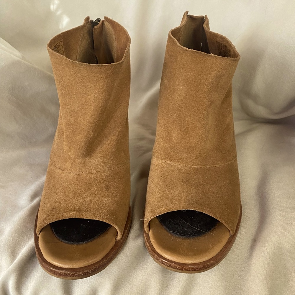 Suede Ugg booties.  Sexy and comfortable.